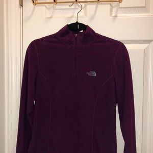 The North Face Women’s Quarter Zip Fleece